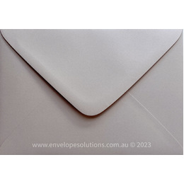 Card Envelope - 131 x 187mm Sirio Nude 140gsm